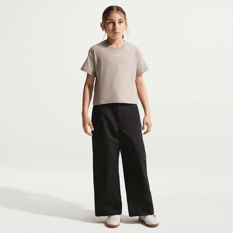 sportswear essential big kids' T-shirt
