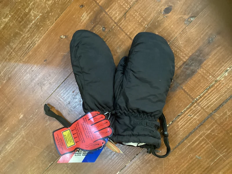 Zero Mittens