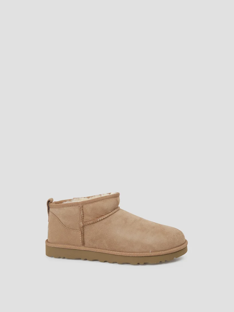 M classic ultra mini boots