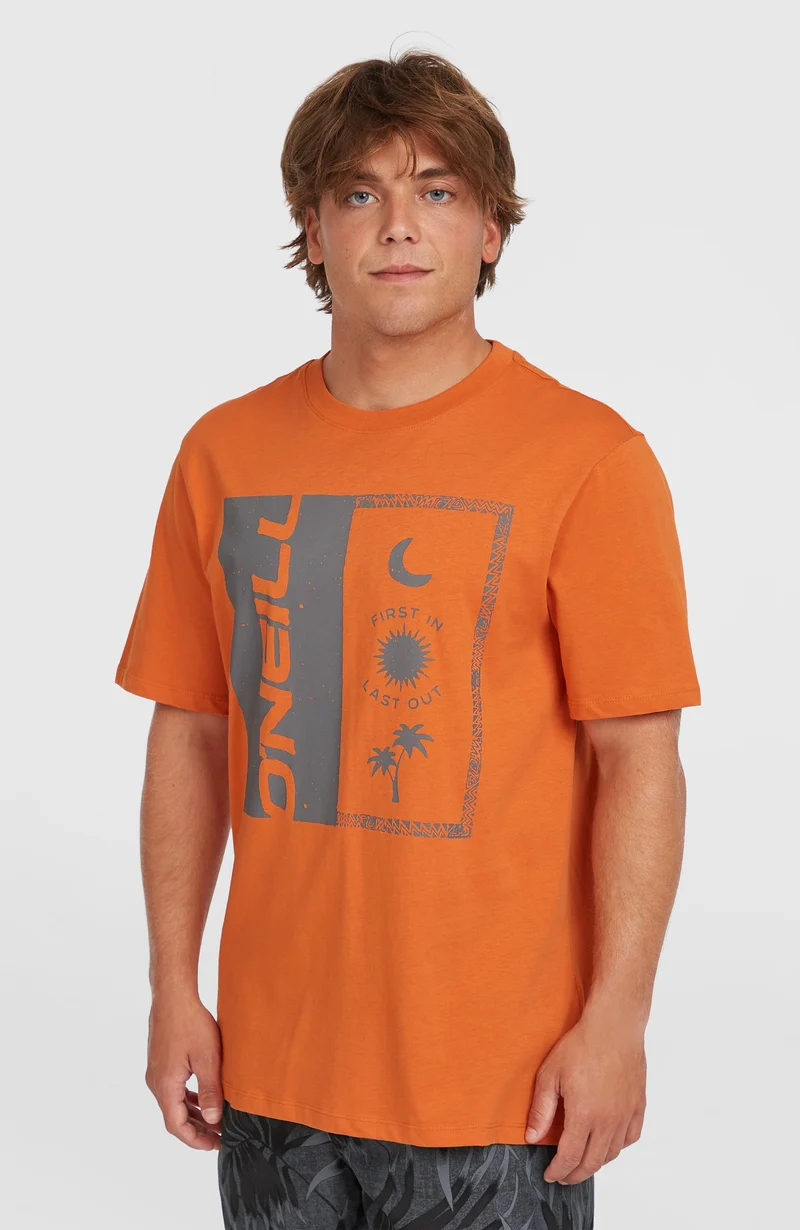 Front Print T-shirt | Cinnamon Stick