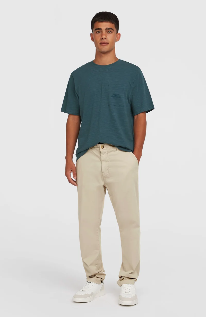 Essentials chinobroek | Atmosphere