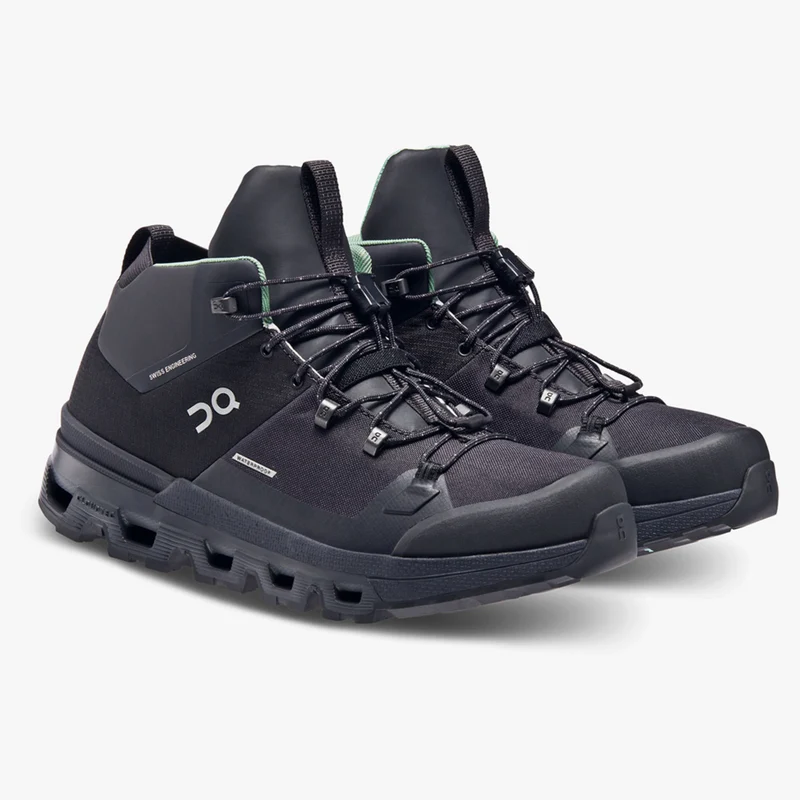 On Running Cloudtrax Waterproof Women's Shoes
