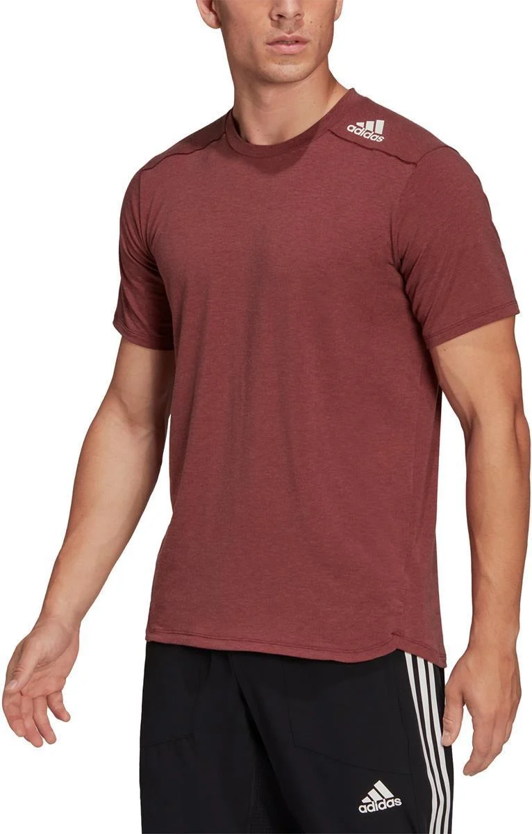 D4S TEE. T-Shirt